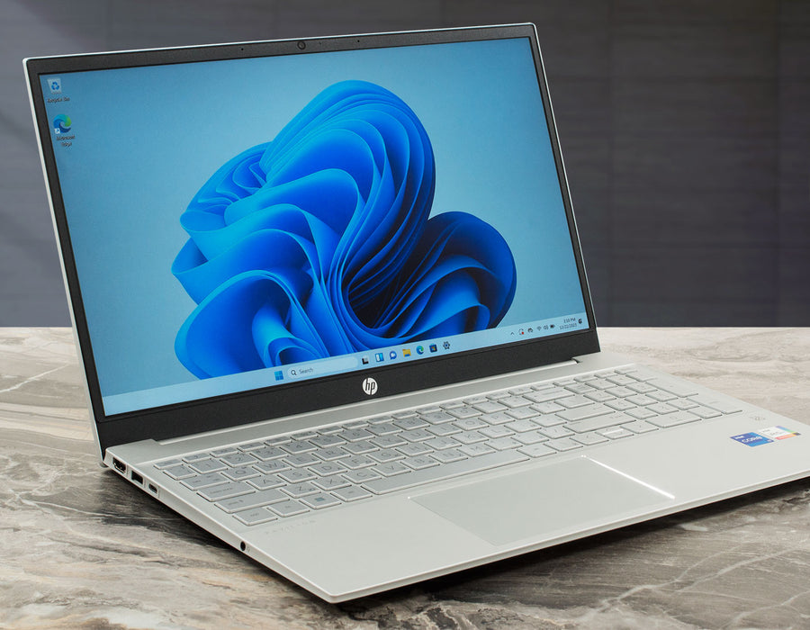 **HP Spectre x360 16 2023 | Intel Core i7-13700H | HP 16GB LPDDR5 RAM | 1TB SSD | 16" 3K2K OLED Touch Display | NVIDIA RTX 4050**