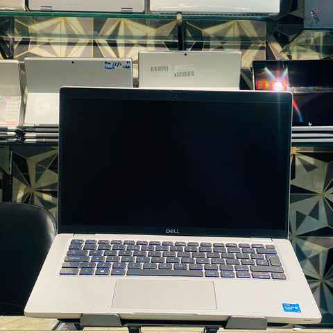 Dell Latitude 5440 – 13th Gen Intel Core i5 | 8GB/256GB