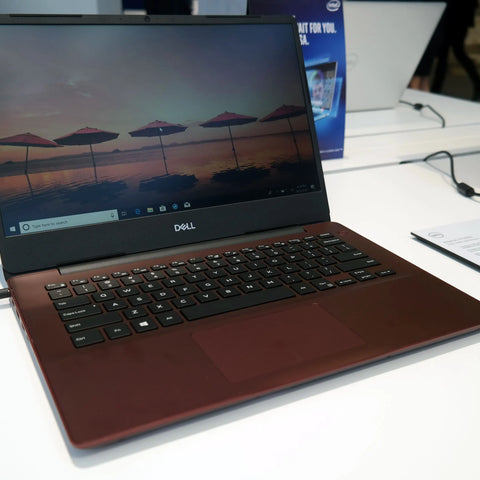 **Dell Vostro 3510 2022 | Intel Core i7-1165G7 | 16GB DDR4 RAM | 1TB SSD | 15.6" FHD Display | Intel Iris Xe Graphics**