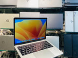 Apple MacBook Pro 2017 | Intel Core i7 | 16GB RAM | 256GB SSD | 13.3" Retina Display