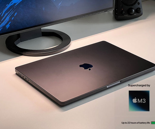 **MacBook Air M2 (2023, 15-inch)**